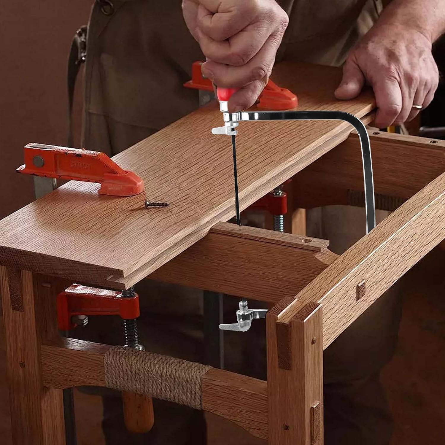 Detalle de TINGTING Laubsäge Set einschließen: 7 Blätter + 1 Holzsäge, 360° drehbar – präzise Schnitte für Holz und Metall