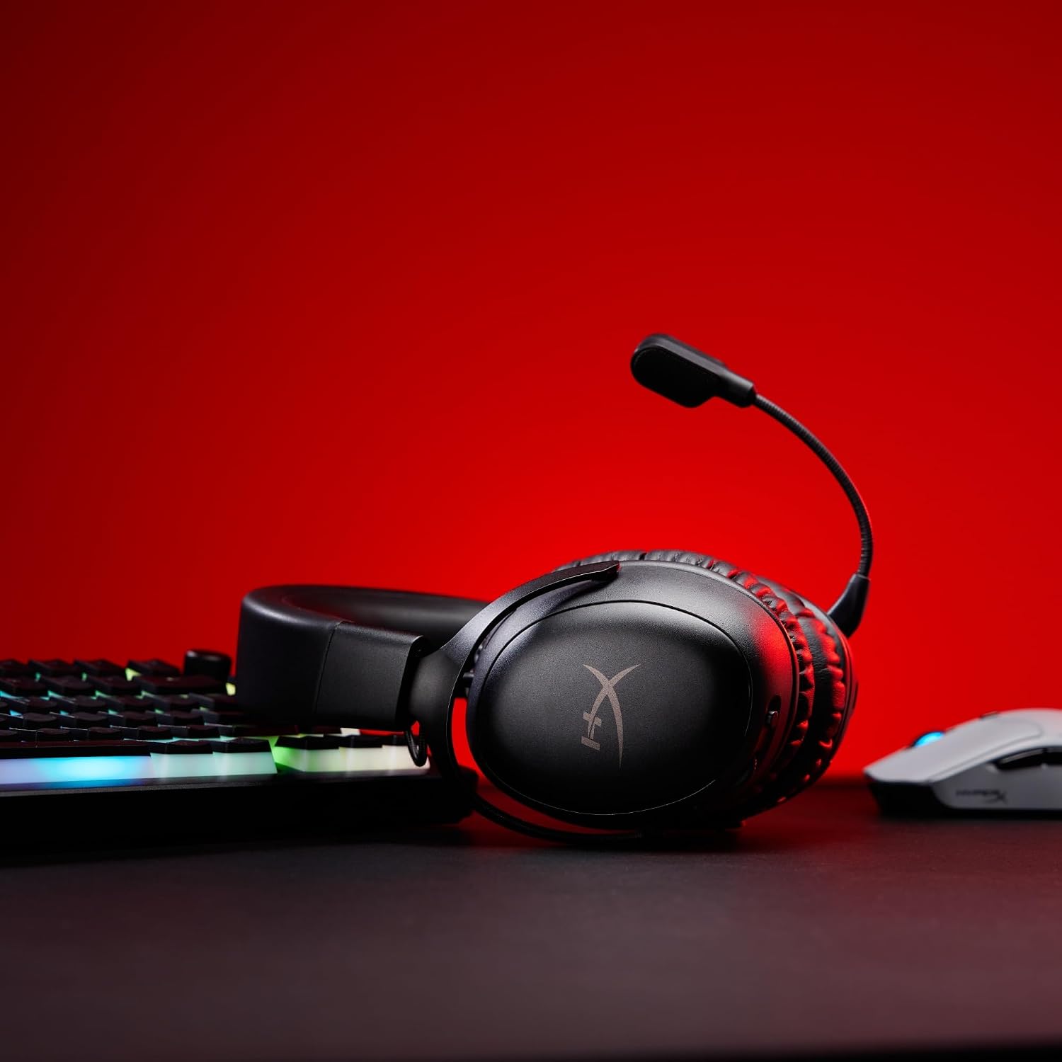 Detalle de HyperX Cloud III S – Casque Gaming sans Fil, Bluetooth/2,4 GHz, autonomie jusqu’à 200 h