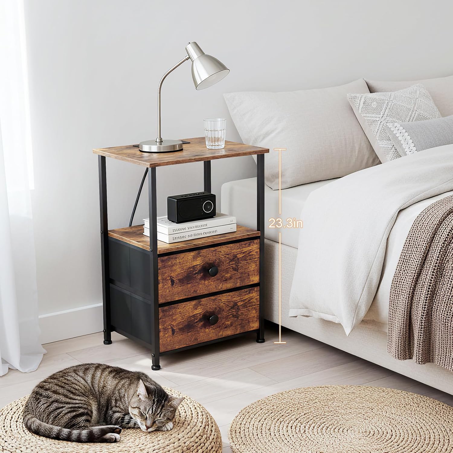 Detalle 2 de LOAKEKEL Night Stand Set of 2 with Charging Station, 2 Fabric Drawers and Storage Shelves