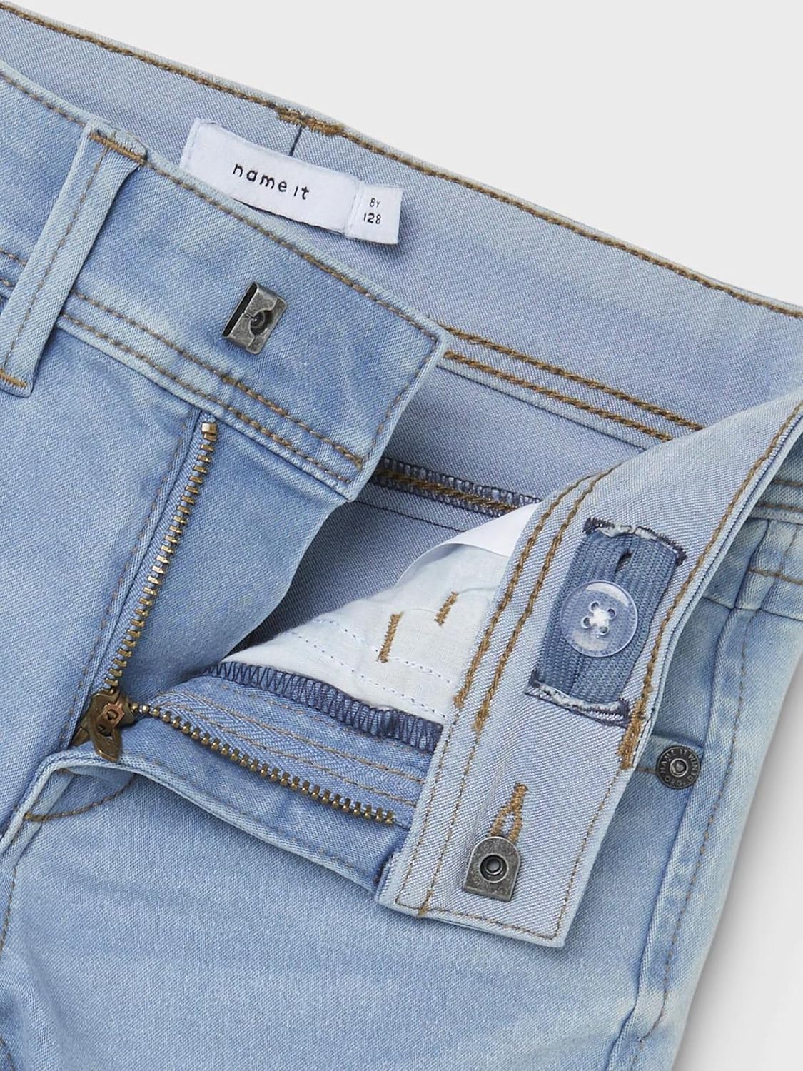 Detalle 2 de NAME IT Boy Shorts Slim Fit Long – Jeansshorts mit verstellbarer Taillenweite