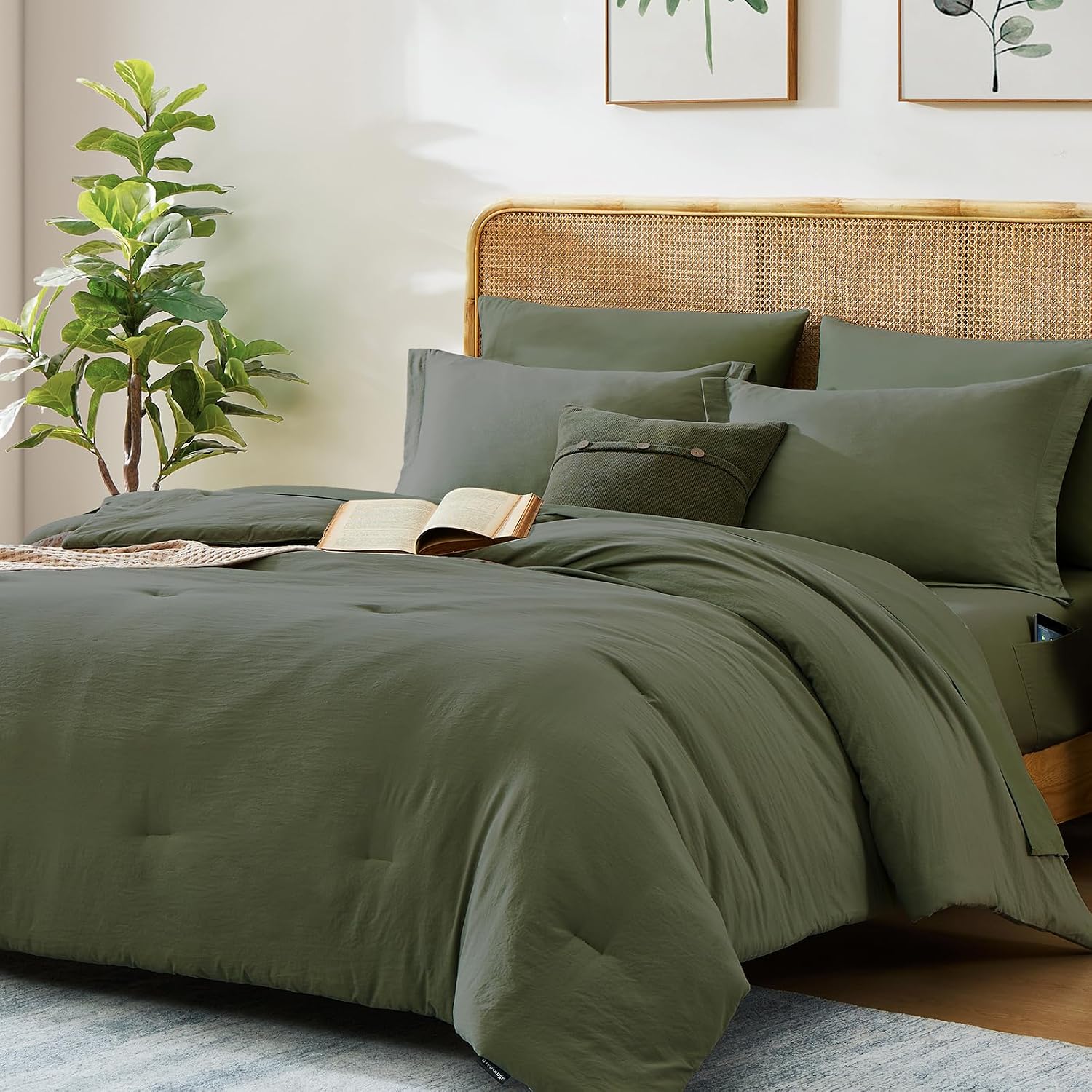 Thumbnail 3 de Oversized King Size Comforter Set - 7 Pieces Bed in a Bag in Olive Green