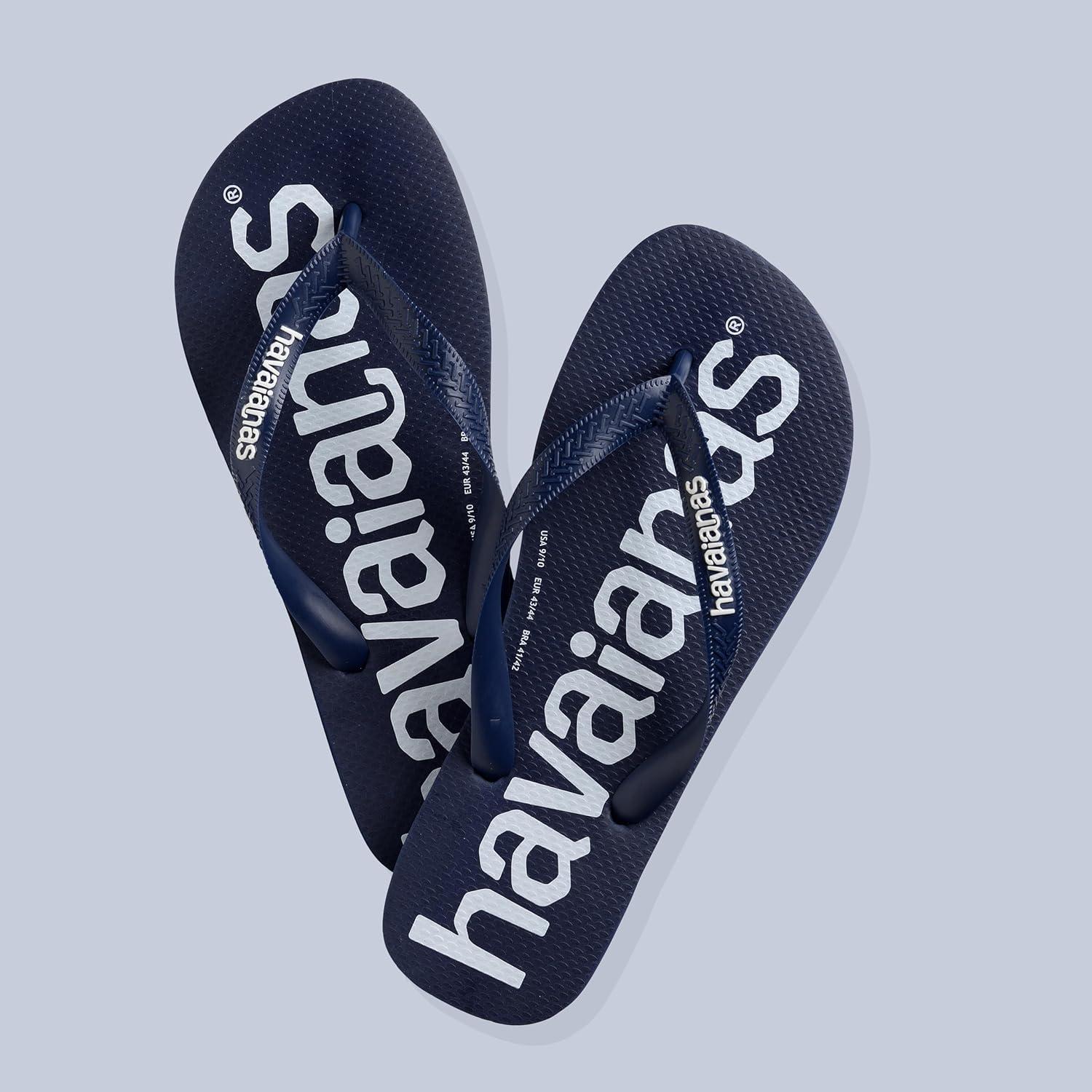 Detalle de Havaianas Top Logomania – Tongs unisexe à l’esthétique audacieuse et au confort pensé pour un usage quotidien