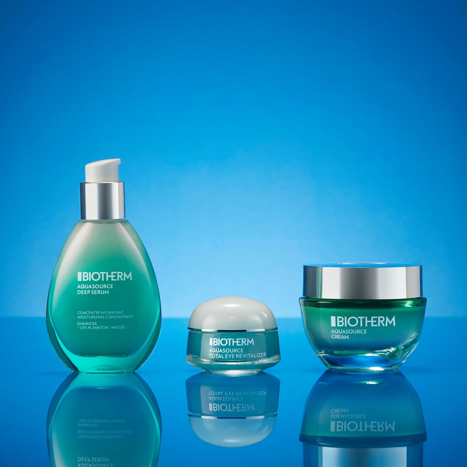 Thumbnail 5 de Biotherm Aquasource Total Eye Revitalizer Augencreme – kühlender Sofort-Effekt, Sakura-Blatt-Extrakt & Koffein (15 ml)