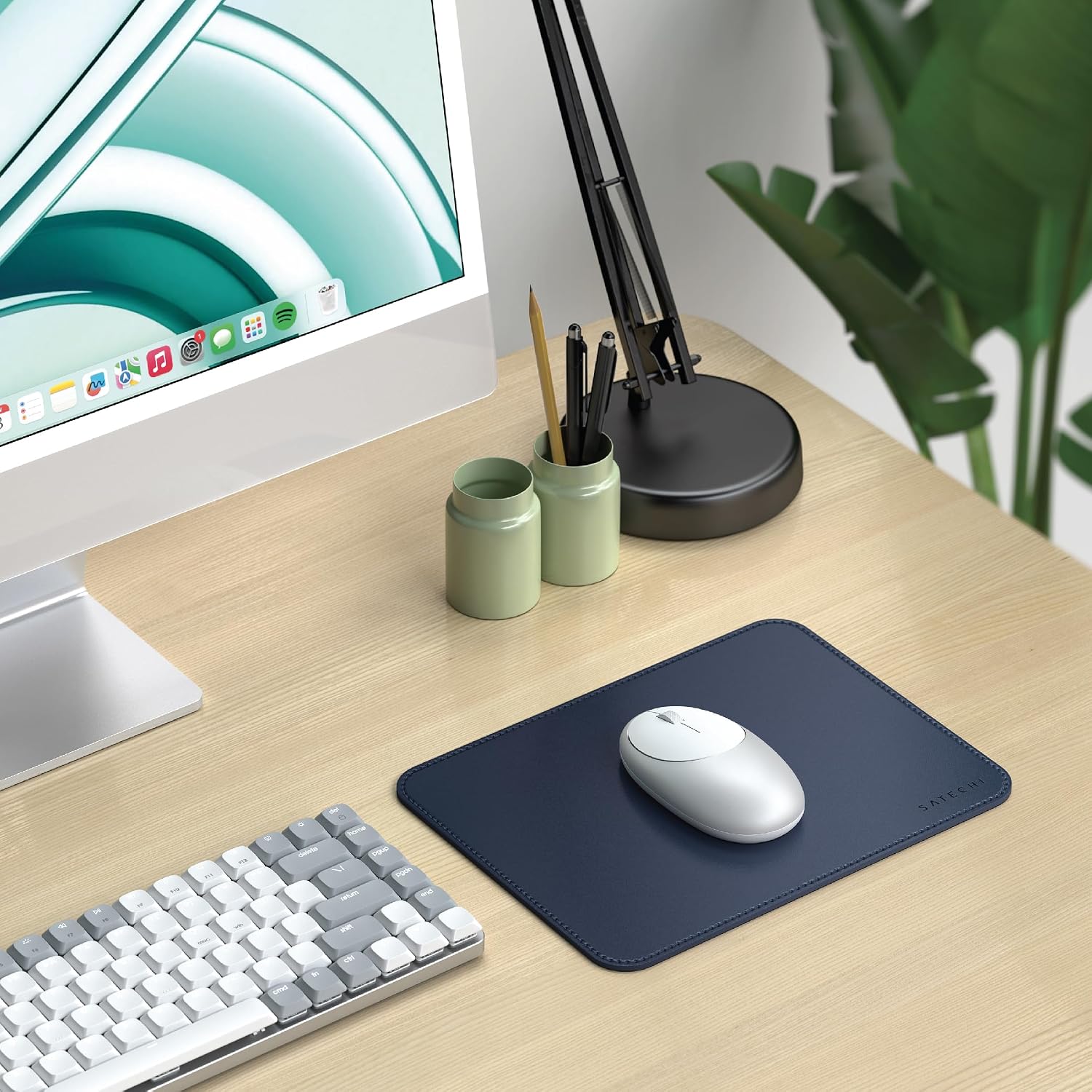Thumbnail 6 de Satechi Tappetino Mouse 25 x 19 cm in PU – mouse pad reversibile, antiscivolo e resistente ai graffi