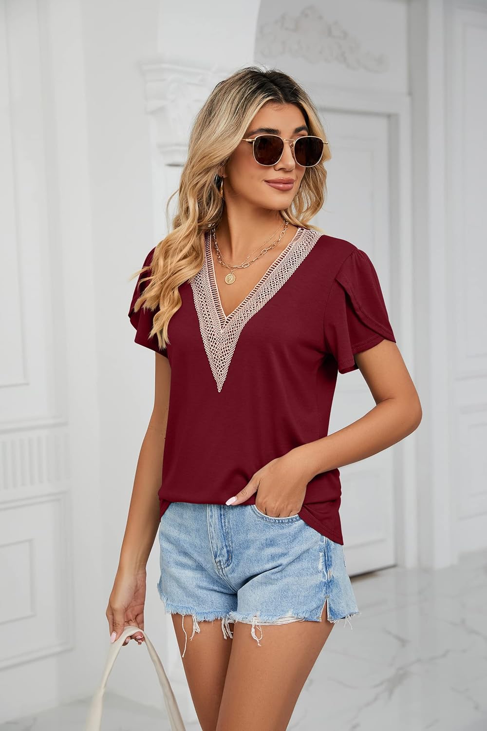Detalle de Famulily Women's Lace Trim V Neck T-Shirts: Short Petal Sleeve Top for Summer
