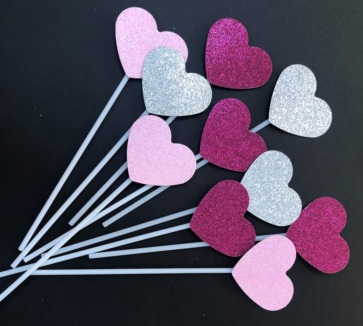 Detalle de AILEXI Handmade 10 Large Hearts Glitter Cake Toppers – 3 Colour Set