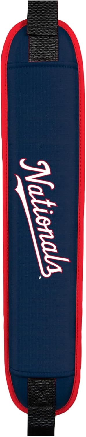 Detalle de Clubhouse Cooler Cart Bag MLB with insulated cooler pocket and magnetic quick-access