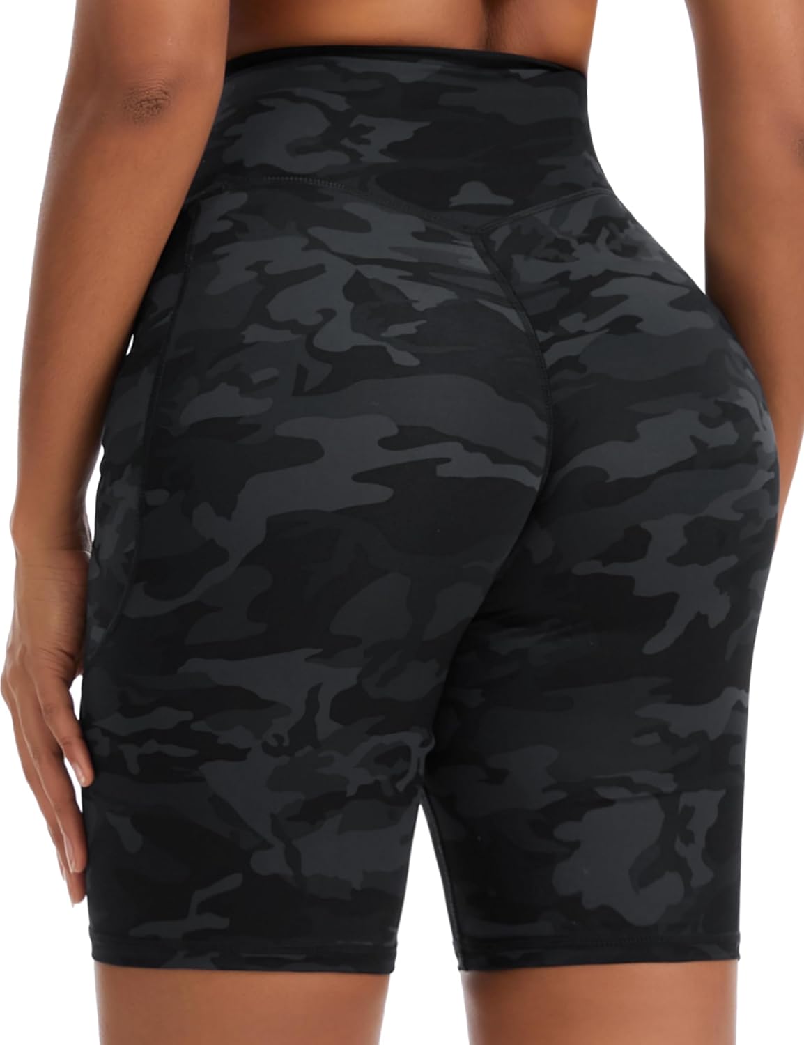 Detalle de THE GYM PEOPLE Women's 8" Seamless High-Waisted Yoga Shorts with Pockets