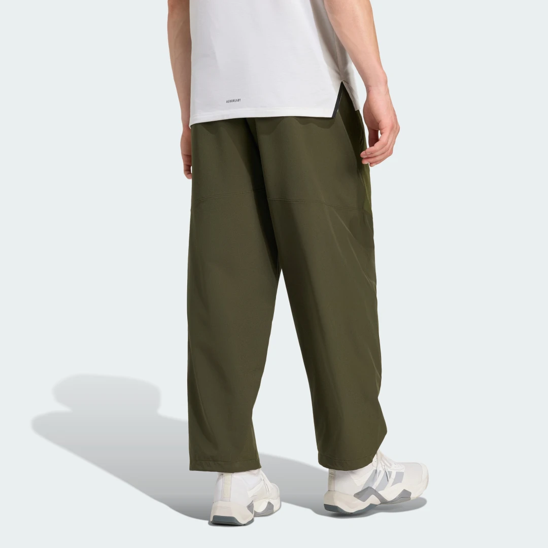 Detalle de Pantalón PrimeLift de Adidas: comodidad y versatilidad para tus entrenamientos