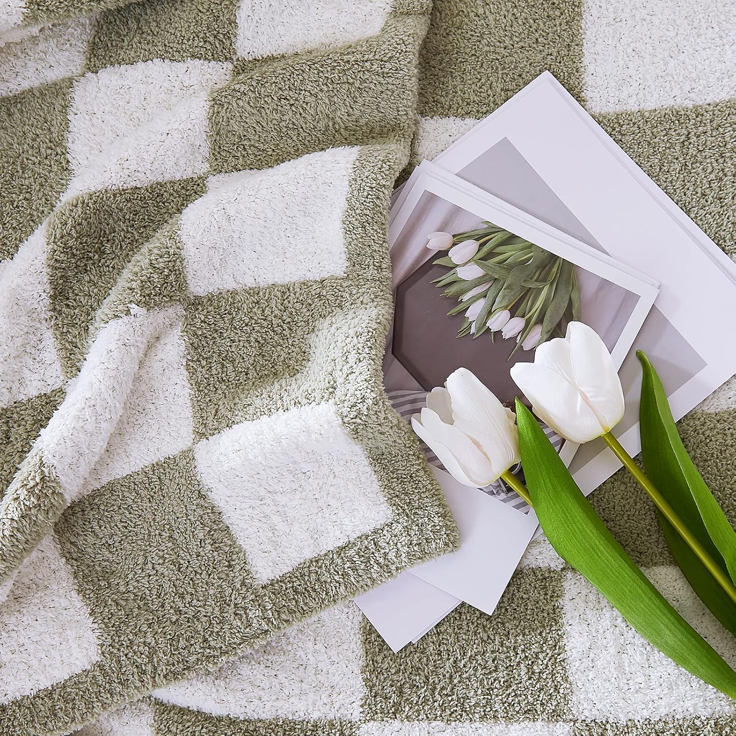 Thumbnail 4 de WRENSONGE Checkered Throw Blanket in Sage Green — soft cozy fluffy hand-made style for couch, bed, travel