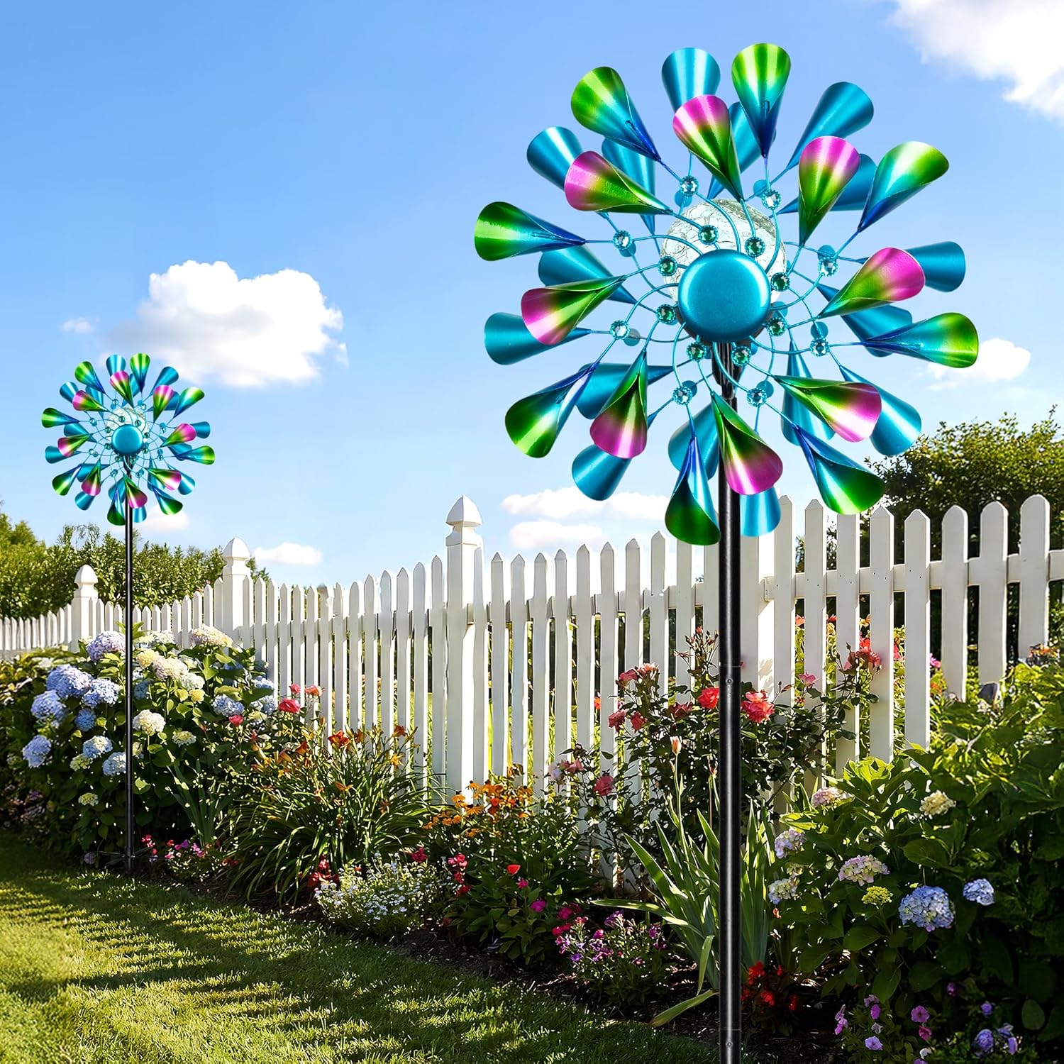 Detalle de Solar Wind Spinner Outdoor Metal – Peacock Kinetic Garden Sculpture with Color-Changing LED Lights