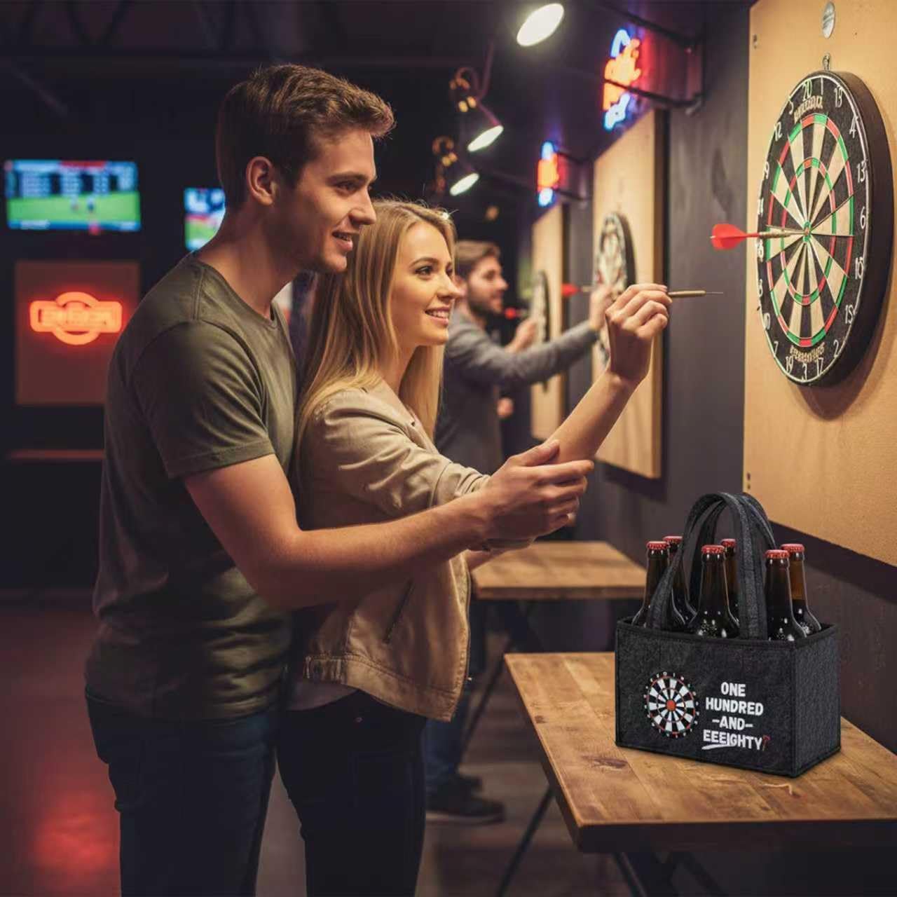 Detalle de UV STYLISH “WOO 180!” Reusable Felt Beer Carrier Bag for Darts Fans (holds 6 bottles)