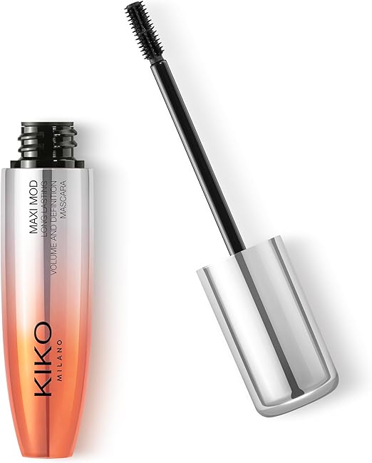 Detalle de KIKO Milano Maxi Mod Máscara Volumen y Definición 🖤
