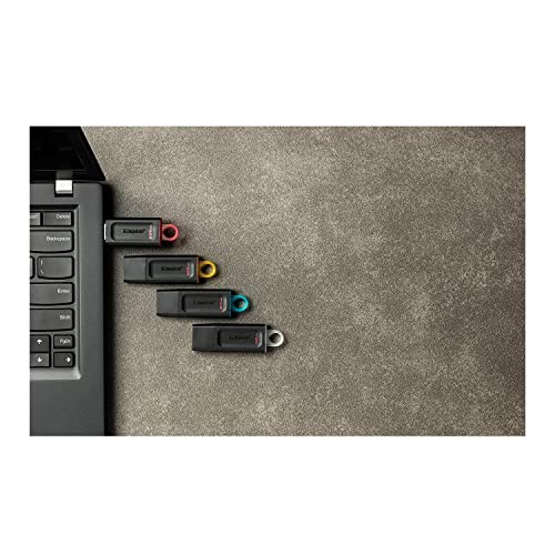 Detalle de Kingston DataTraveler Exodia DTX/128GB USB 3.2 Gen 1 con tapa protectora y aro de llavero