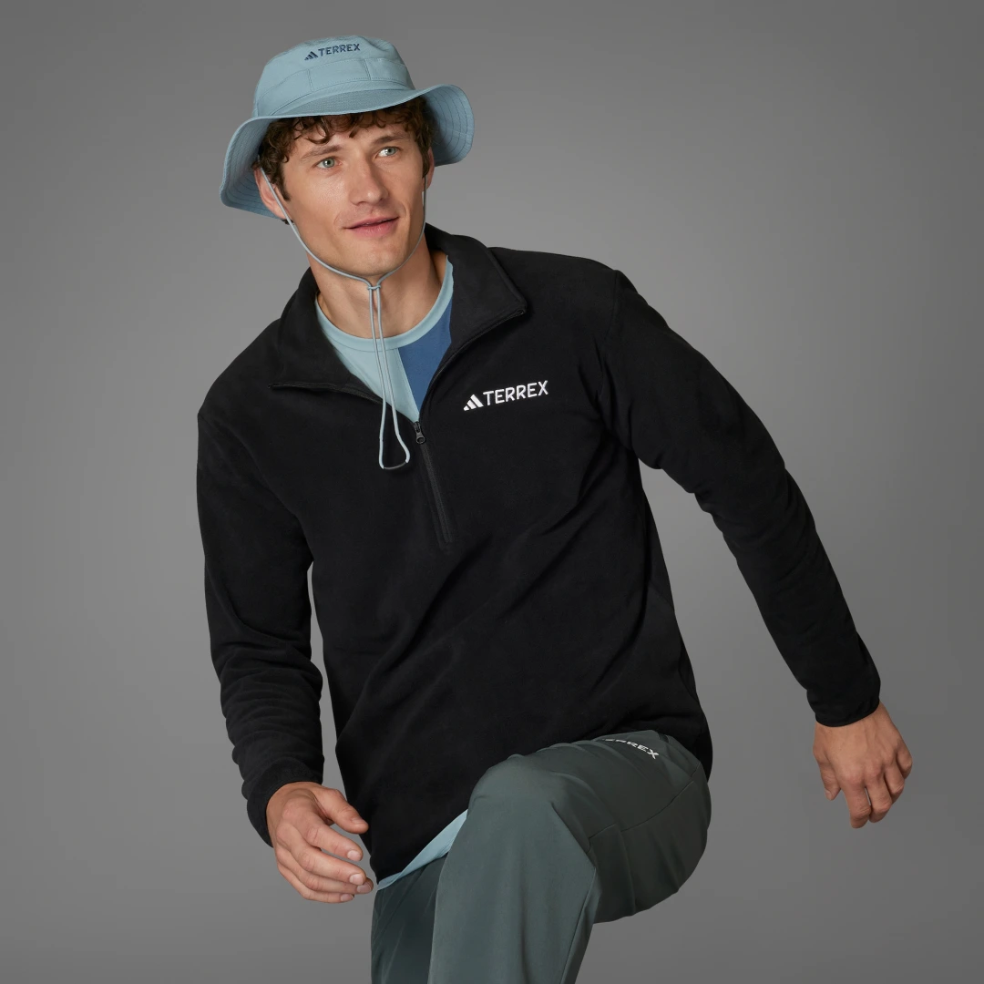 Detalle de Sudadera de felpa con cremallera hasta el pecho Multi Essentials de Adidas (negra)