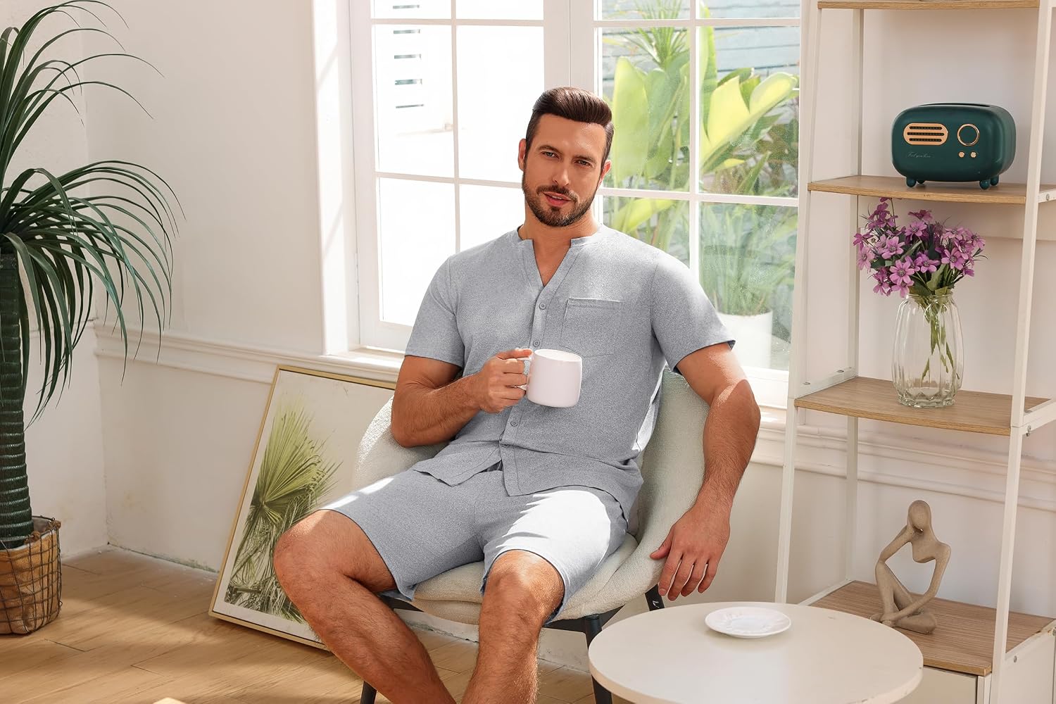 Detalle de Demegimi Men's Summer Short Pyjama Set – 2-Piece Short Sleeve Top & Pyjama Shorts
