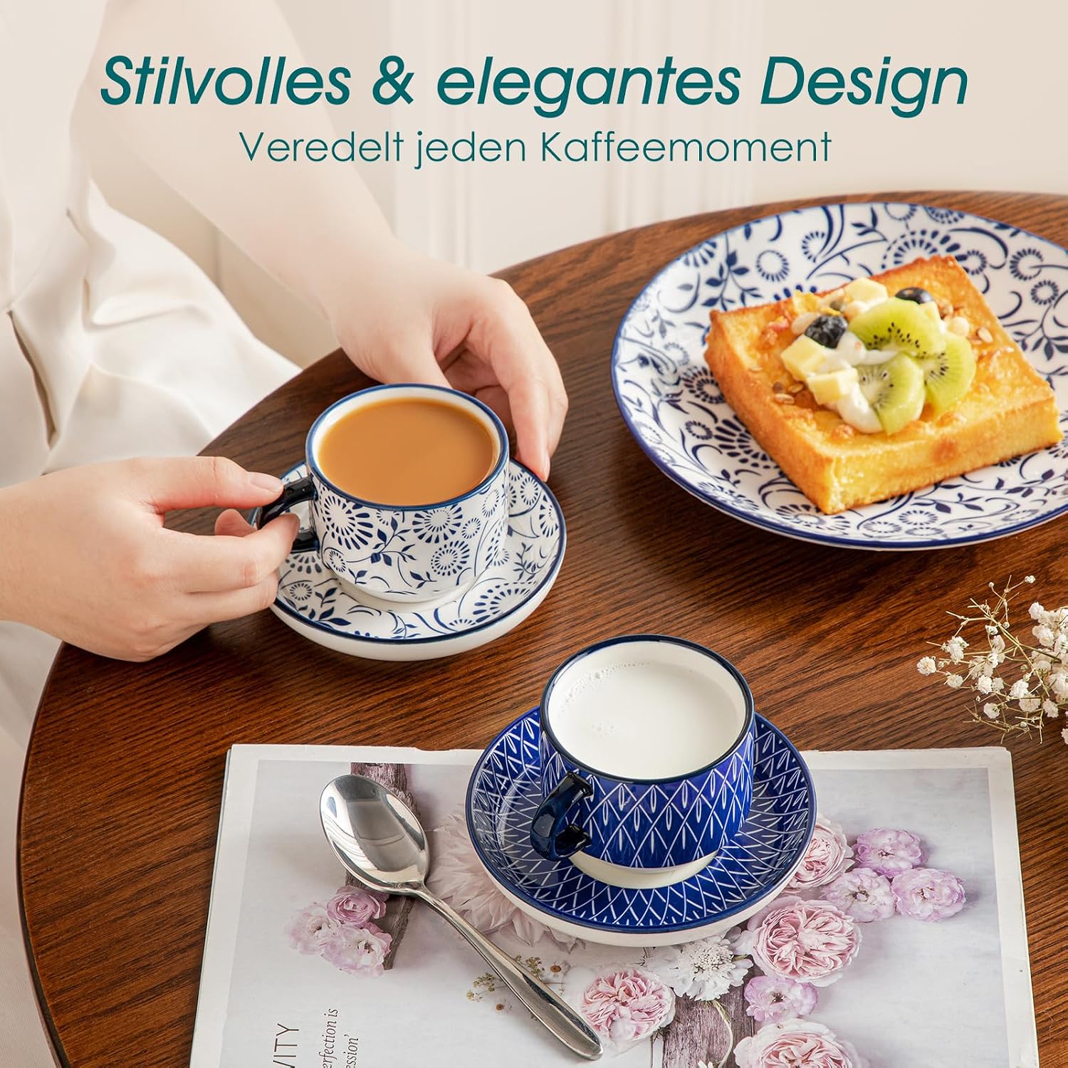 Thumbnail 6 de Vancasso SELENE 4-tlg. Espressotassen Set – 270 ml, blau-weißes Blumenmuster mit Ständer und stapelbarem Design