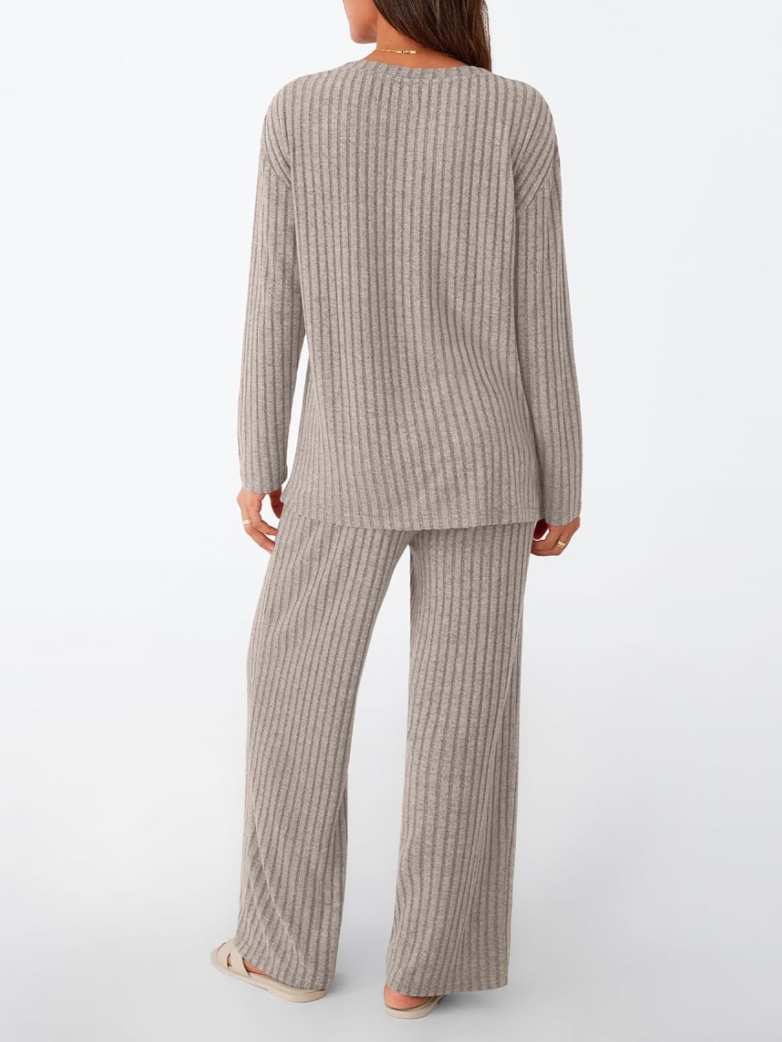 Detalle 2 de LILLUSORY Lounge Set 2-Piece 2026