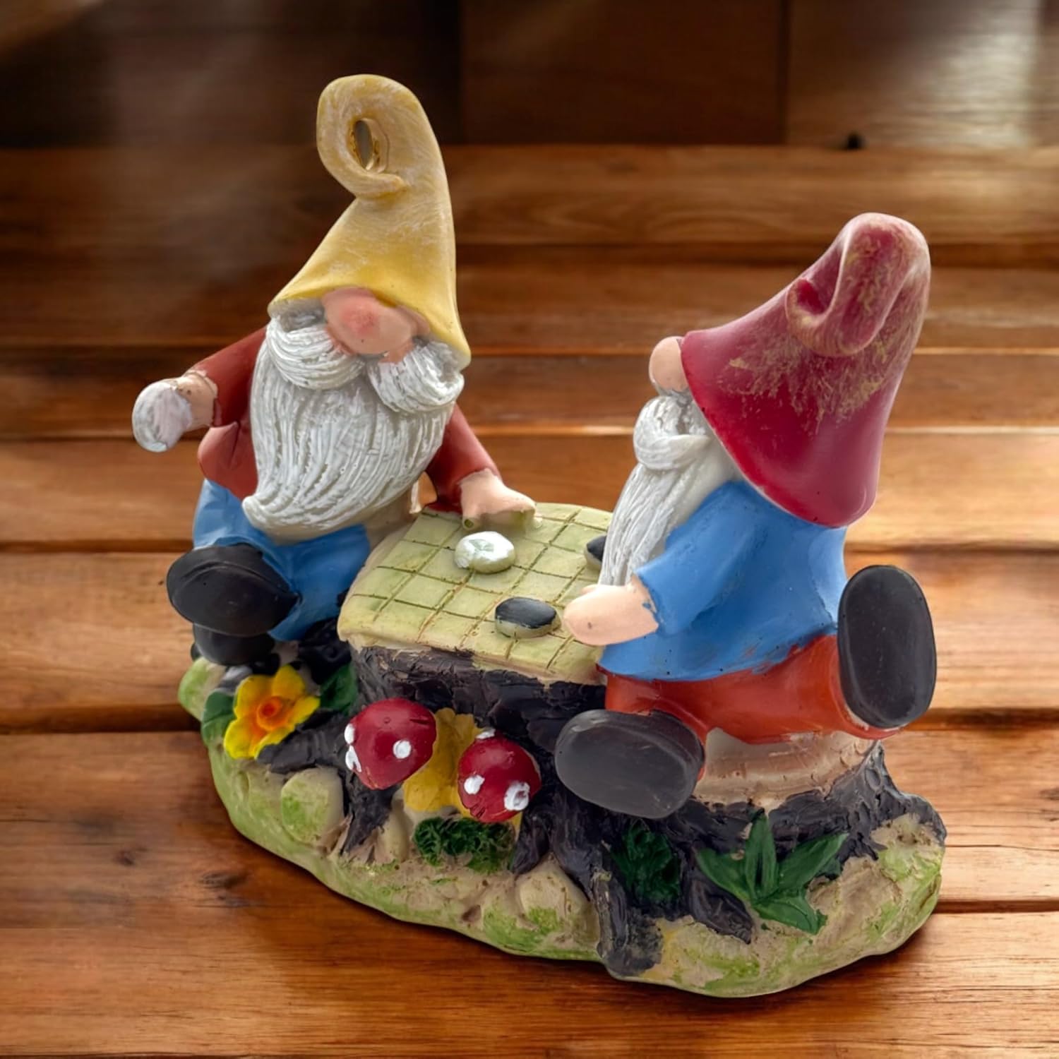 Detalle de MIJOMA Gartenzwerge Dekofigur wetterfest – Zwerge auf Wippe und im Spiel, 13x10x6 cm