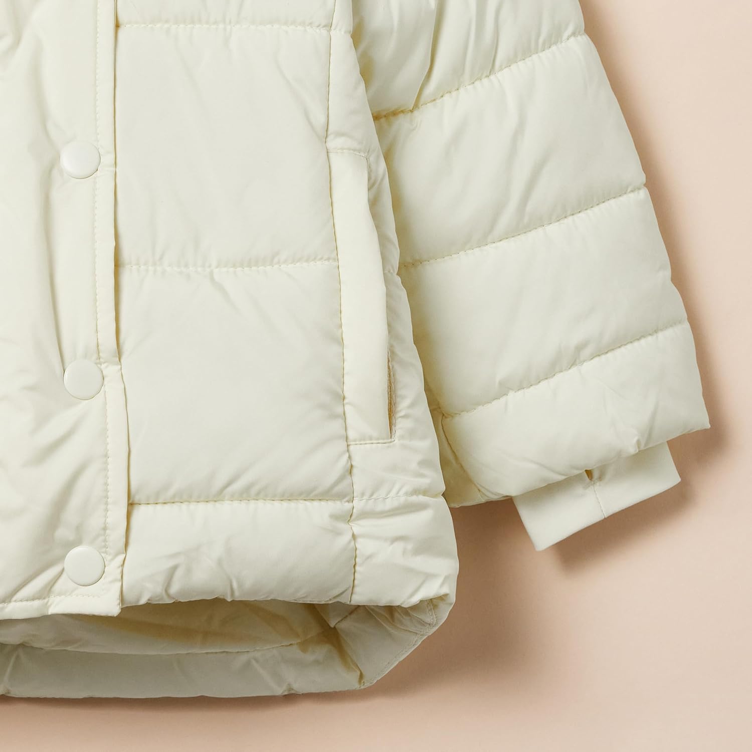 Thumbnail 2 de Amazon Essentials Girls’ Heavyweight Hooded Puffer Coat (Water-Resistant)