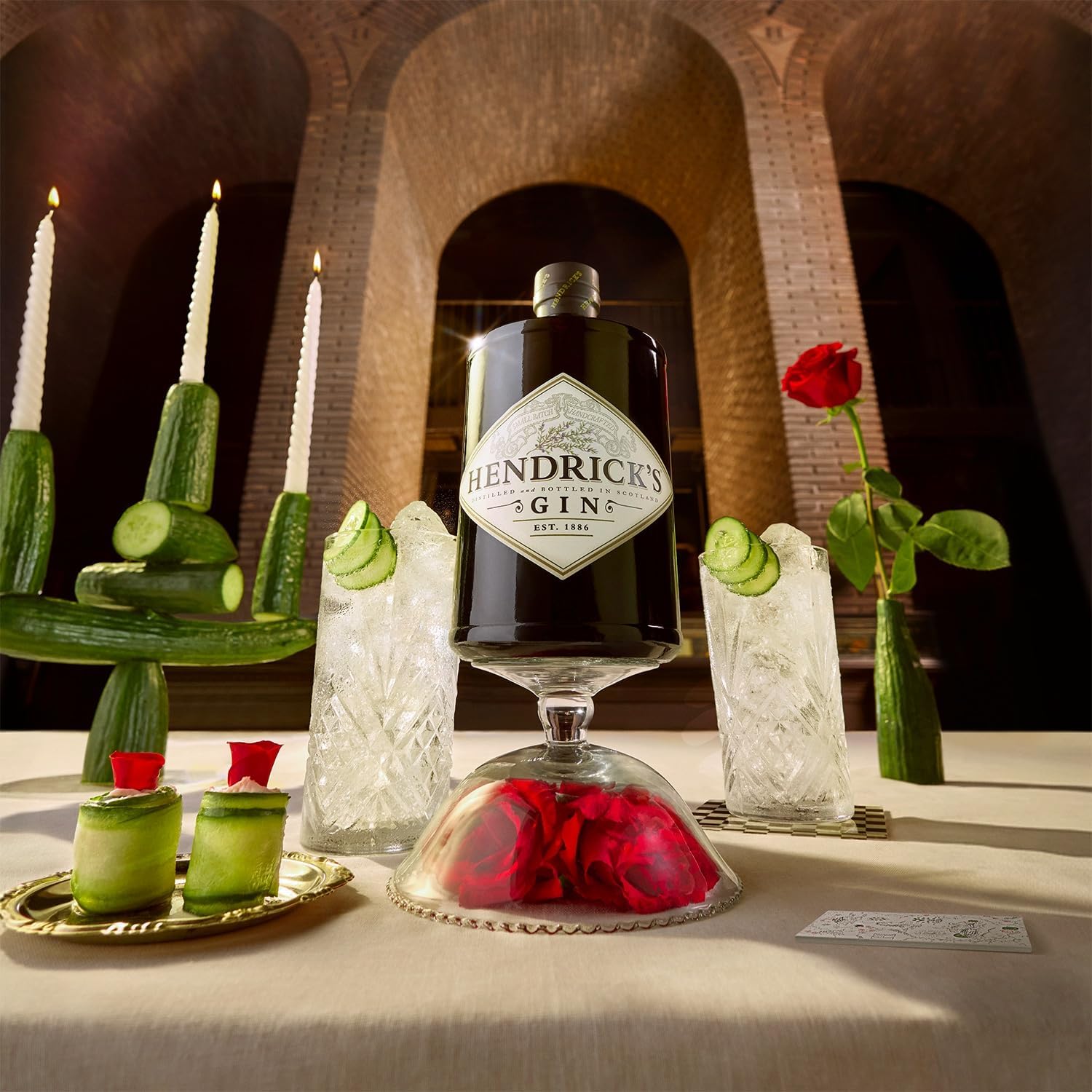 Thumbnail 3 de Hendrick's Gin, 70cl: eleganza audace e note di cetriolo e rosa per cocktail the original
