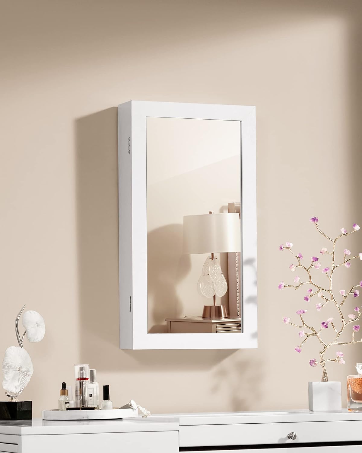 Thumbnail 2 de SONGMICS Armoire à Bijoux Murale JBC51W – rangement verrouillable avec miroir et intérieur noir