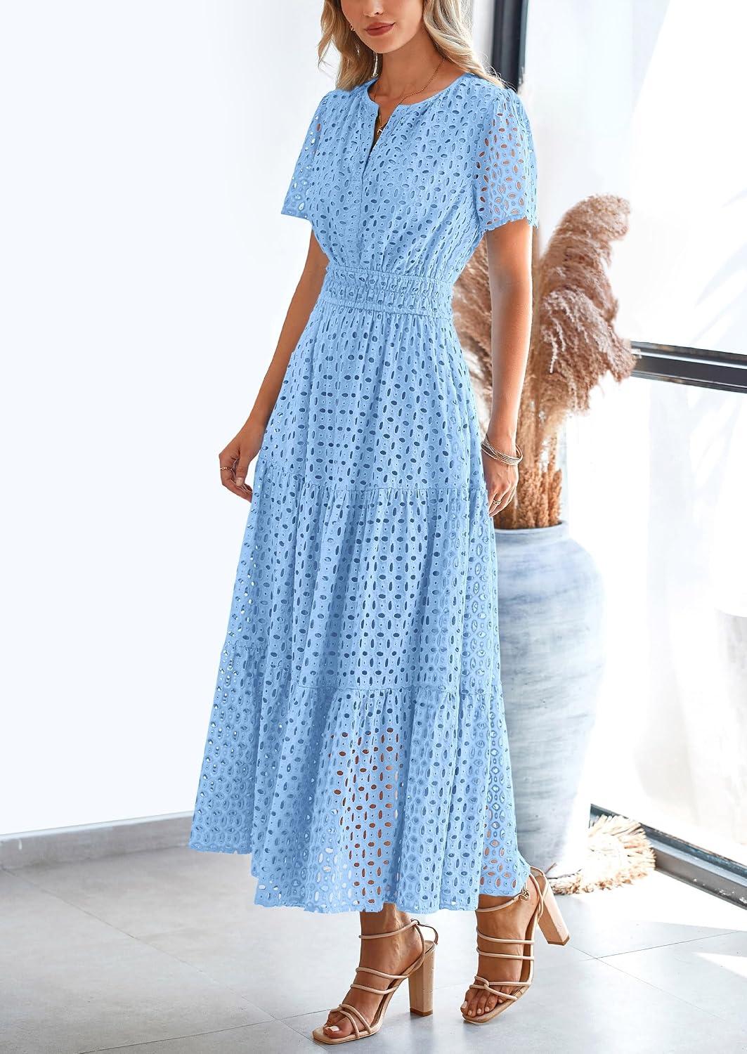 Thumbnail 2 de PRETTYGARDEN Eyelet Maxi Dress Summer 2026