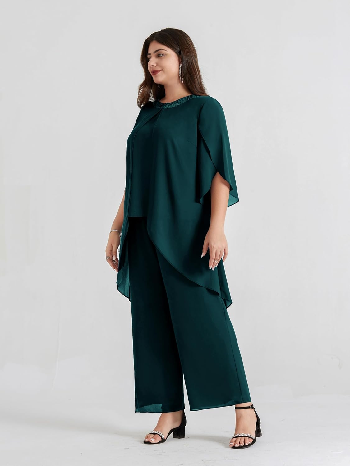 Detalle 2 de Hanna Nikole Abendanzug Chiffon mit Pailletten