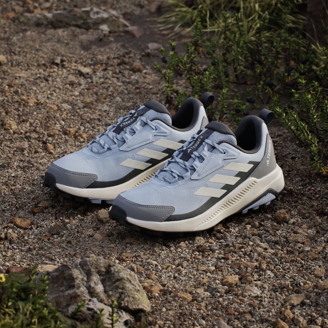 Detalle 2 de Zapatilla Terrex Anylander Hiking de Adidas: apuesta práctica para salidas ligeras al aire libre