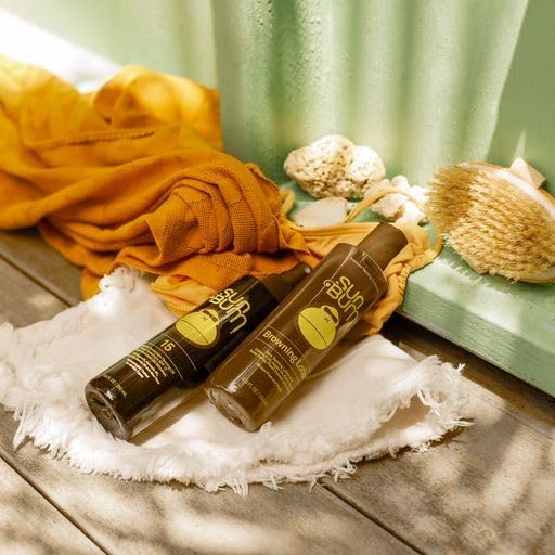 Detalle de Sun Bum SPF 15 Browning Body Lotion, 250 mL, Broad Spectrum