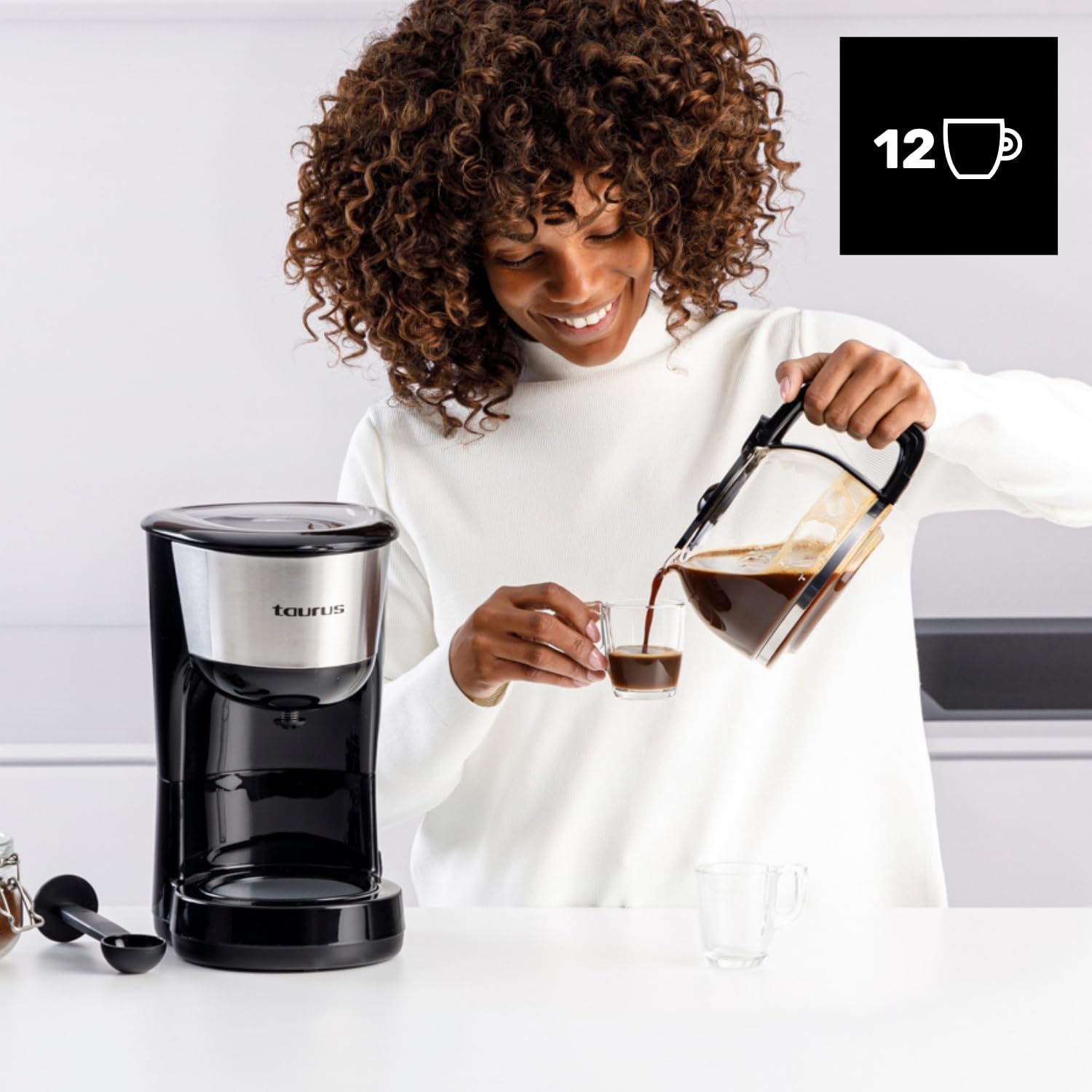Detalle 2 de Cafetière Taurus Verona 12, 1000 W ⚙