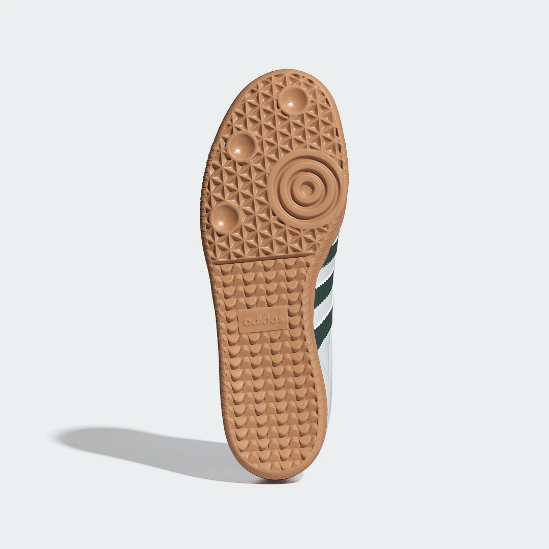 Detalle de Zapatilla Samba OG de Adidas — estilo clásico en color Blanco para uso diario