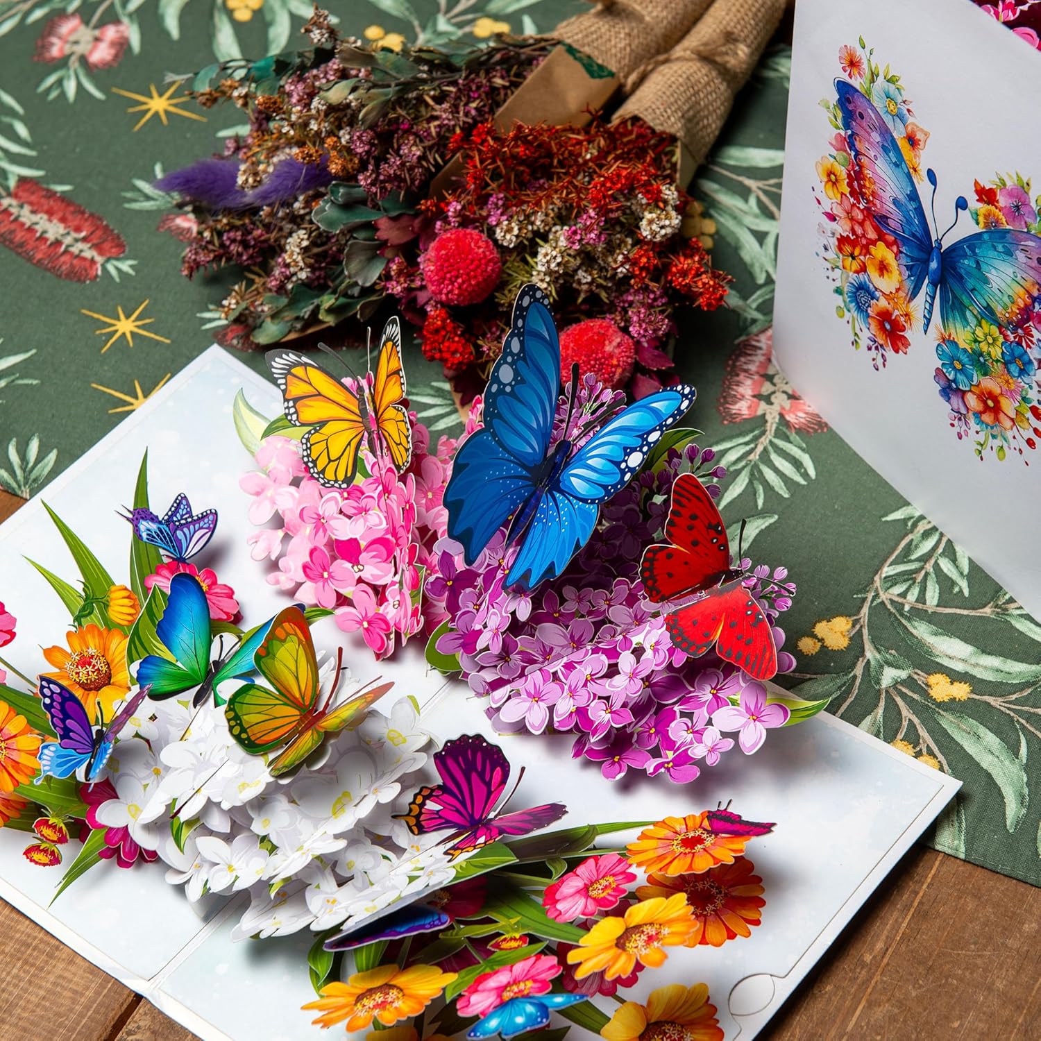 Thumbnail 6 de Devine Cards Pop Up Flower Greeting Card – Butterfly 🧾