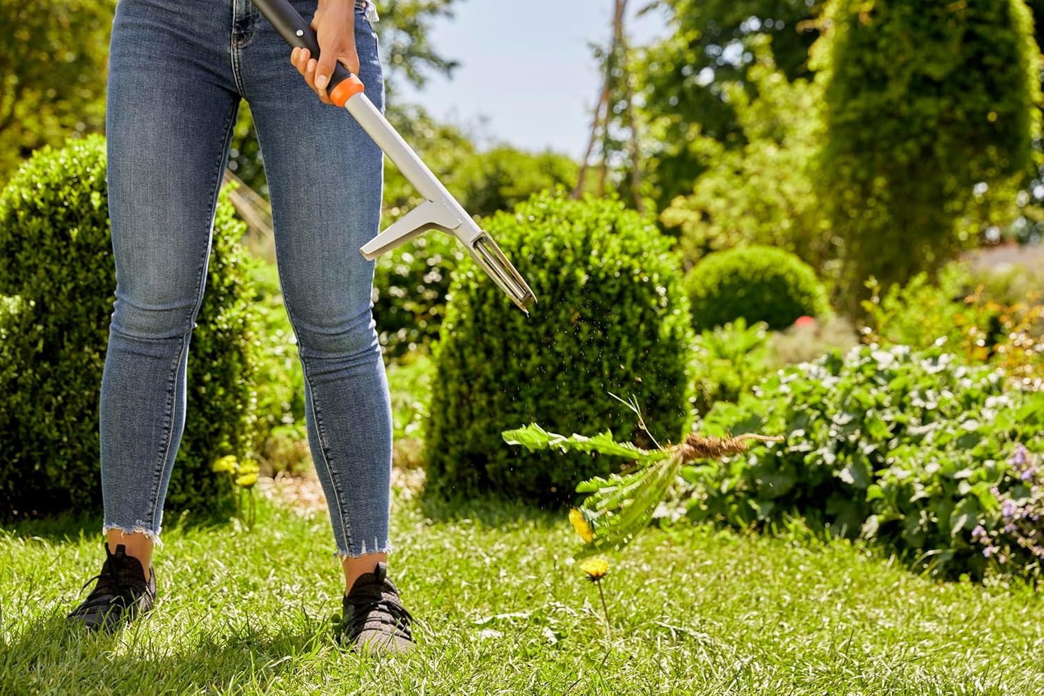 Detalle 2 de Gardena Unkrautstecher 03518-88 – effizientes Unkrautentfernen ohne Chemie