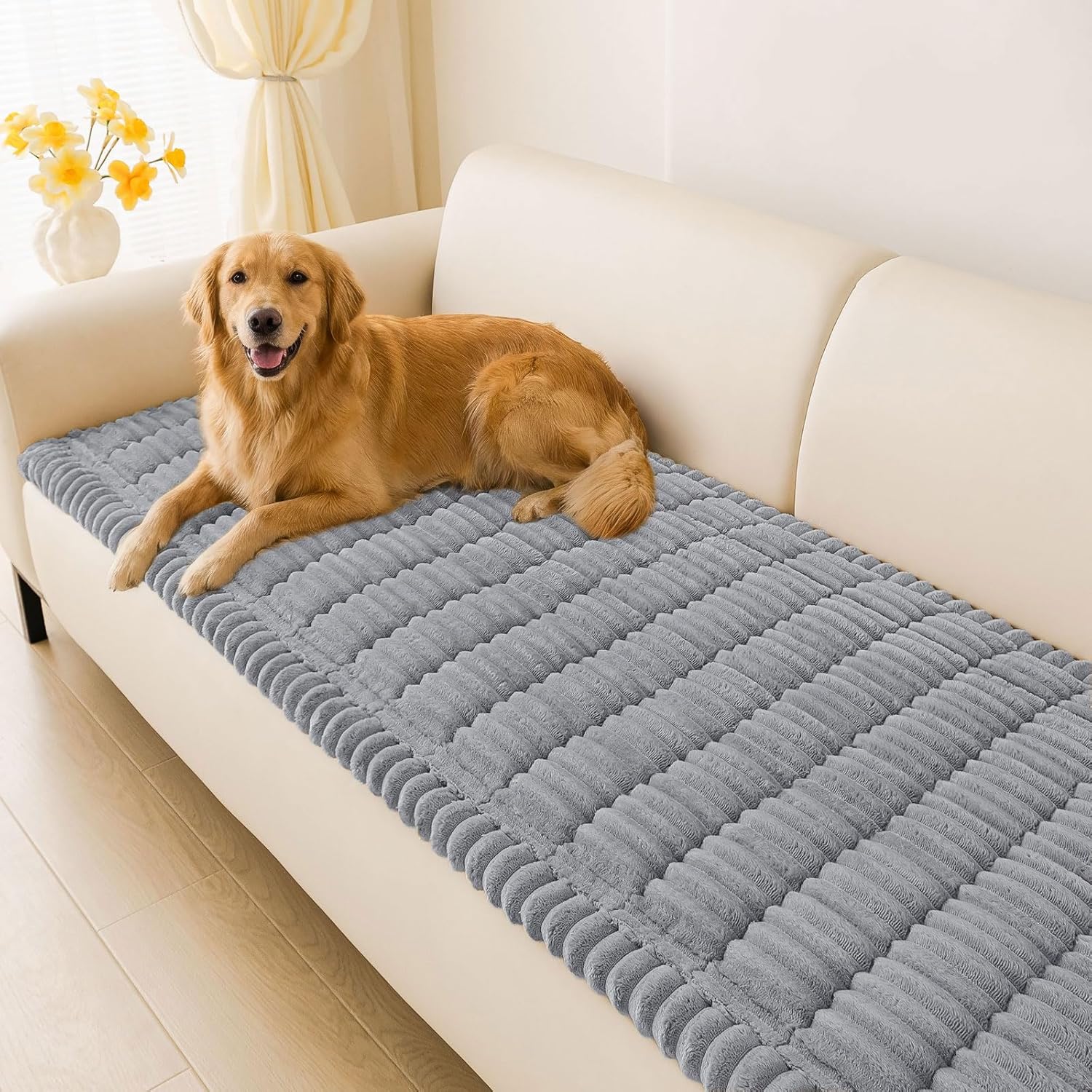hyha Couch Cover for Dogs: Non-Slip, Washable Flannel Protector for Sectionals and Loveseats (Grey, 27.6" x 70.9")