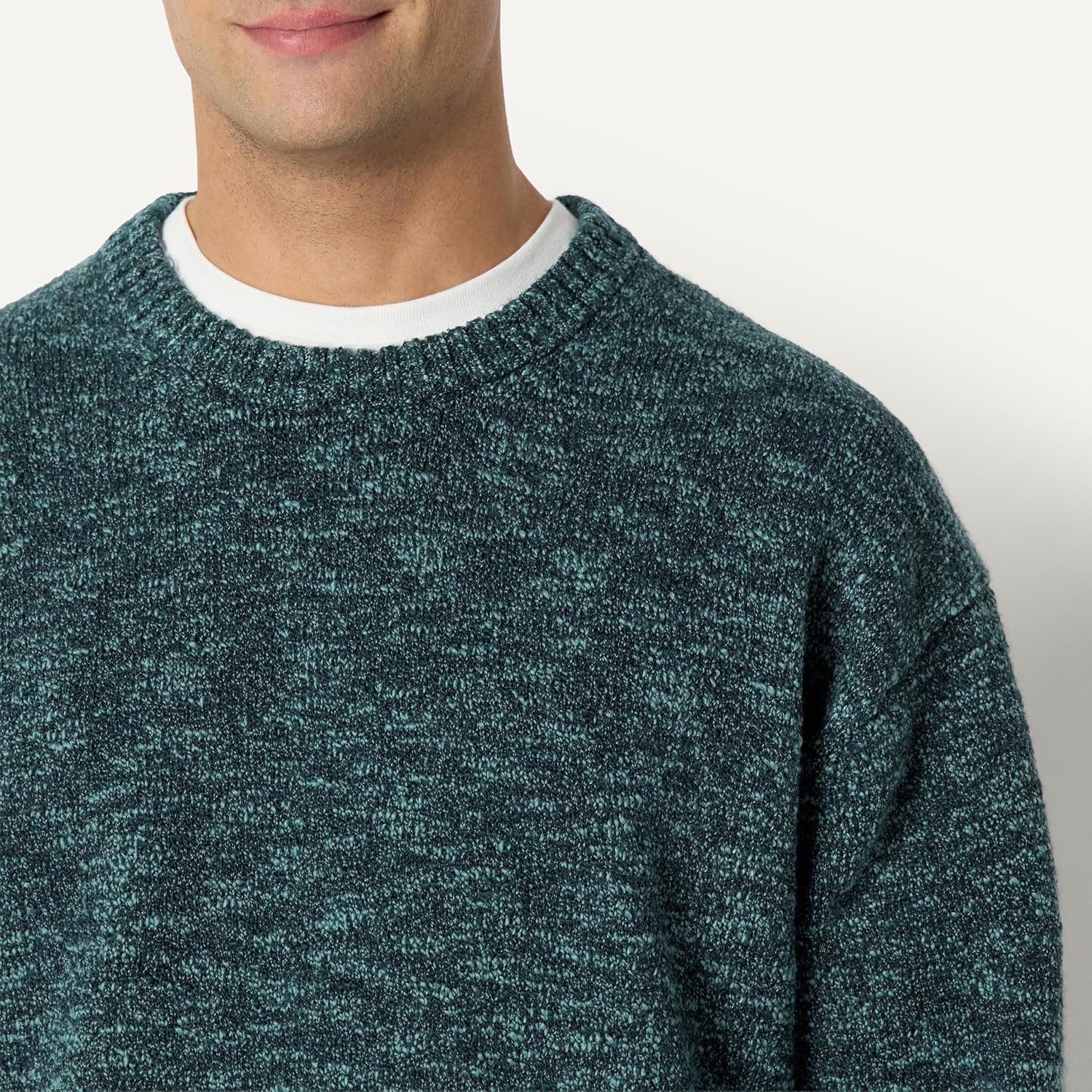 Thumbnail 4 de Amazon Essentials Relaxed-Fit Heavyweight Jumper