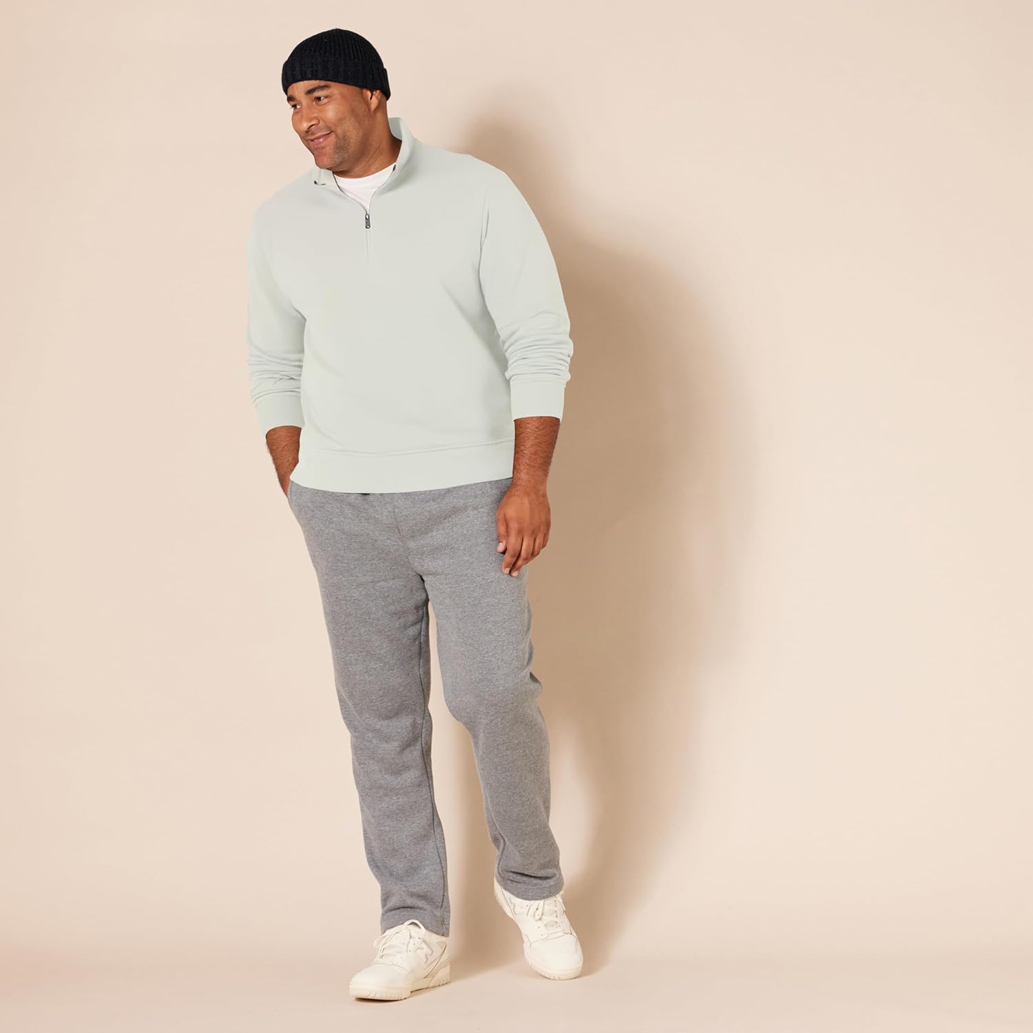 Thumbnail 6 de Amazon Essentials Men’s Regular Fit Long-Sleeve Quarter-Zip Fleece Sweatshirt