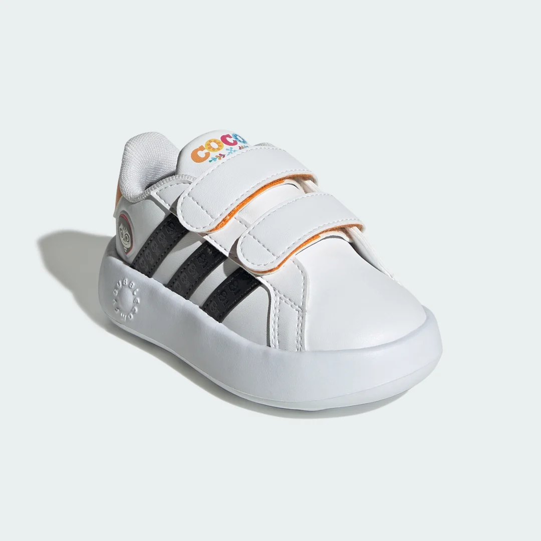Detalle 2 de Zapatilla adidas Disney Coco Grand Court Kids – Blanco