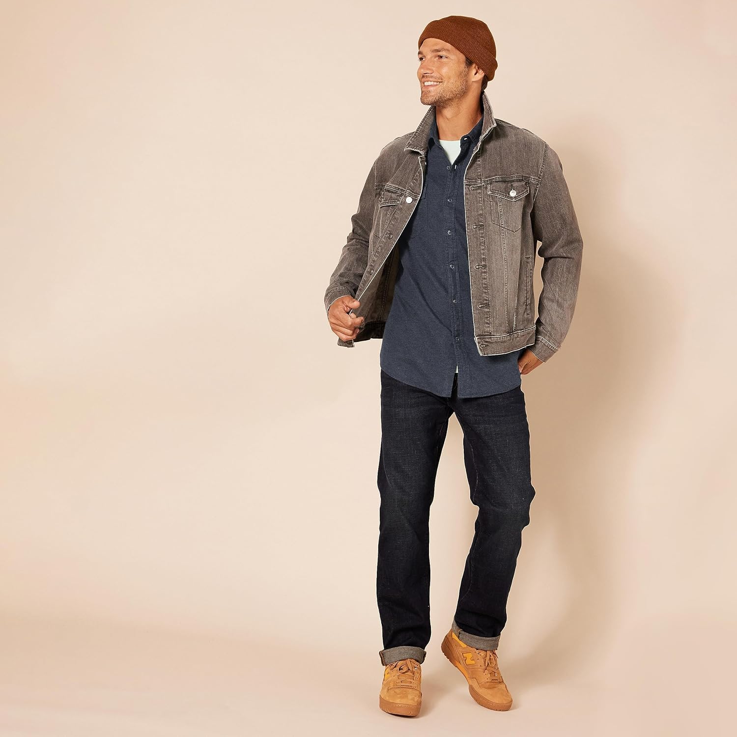 Thumbnail 3 de Amazon Essentials men’s regular-fit long-sleeve flannel shirt with two chest pockets