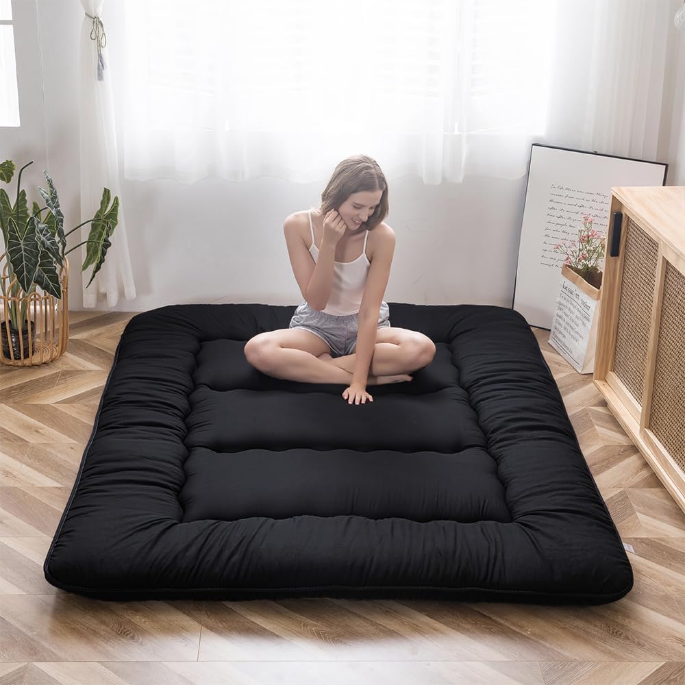 Thumbnail 3 de MAXYOYO Japanese Floor Mattress Futon 4" Tatami Mat (King, Black) — Foldable Roll-Up Sleeping Pad