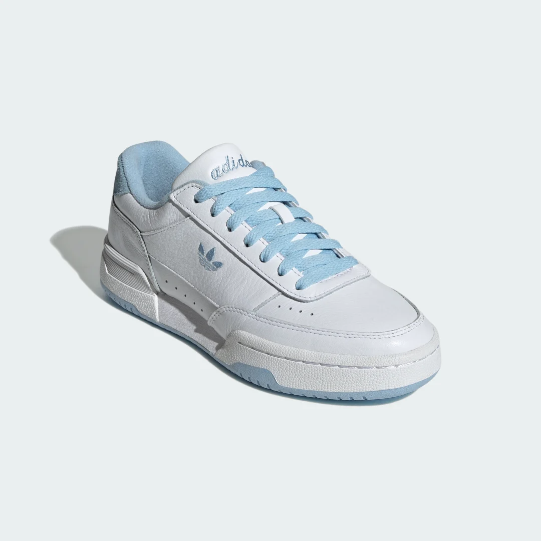 Detalle de Adidas Zapatilla Court Super: versátil blancas para pista y diario