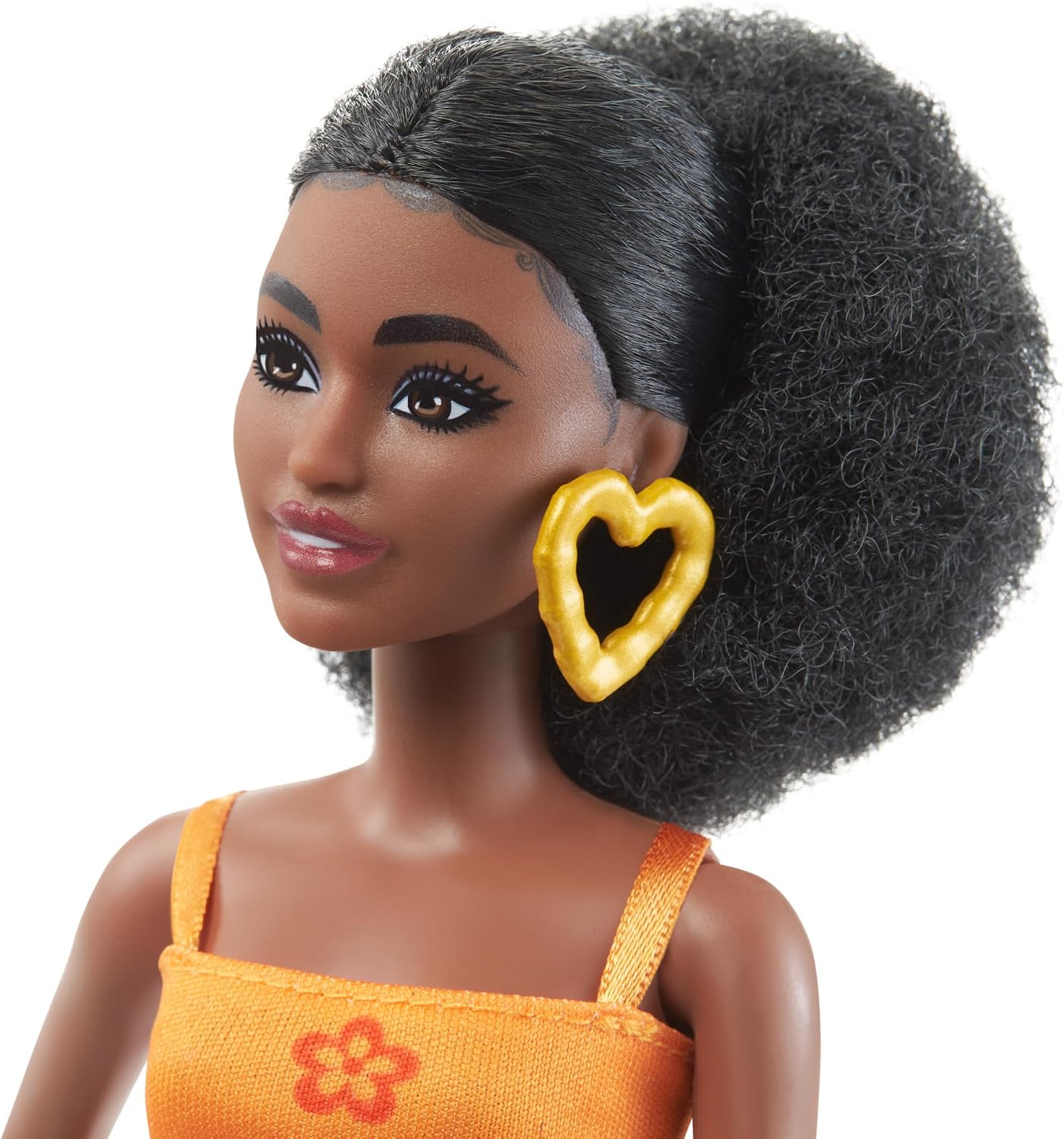 Detalle de Barbie HPF74 Fashionistas Doll with Curly Black Hair and Y2K Outfit