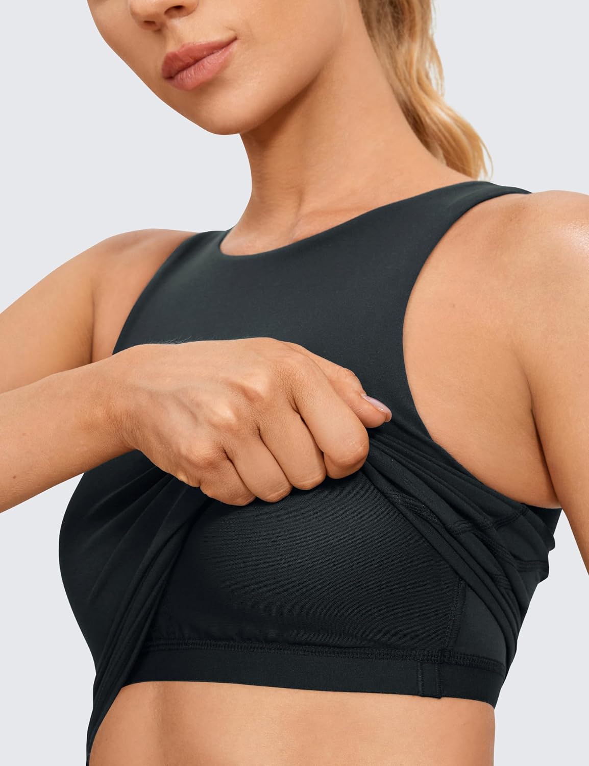 Detalle de Reggiseno sport CRZ YOGA Butterluxe con collo alto e reggiseno a mensola integrato
