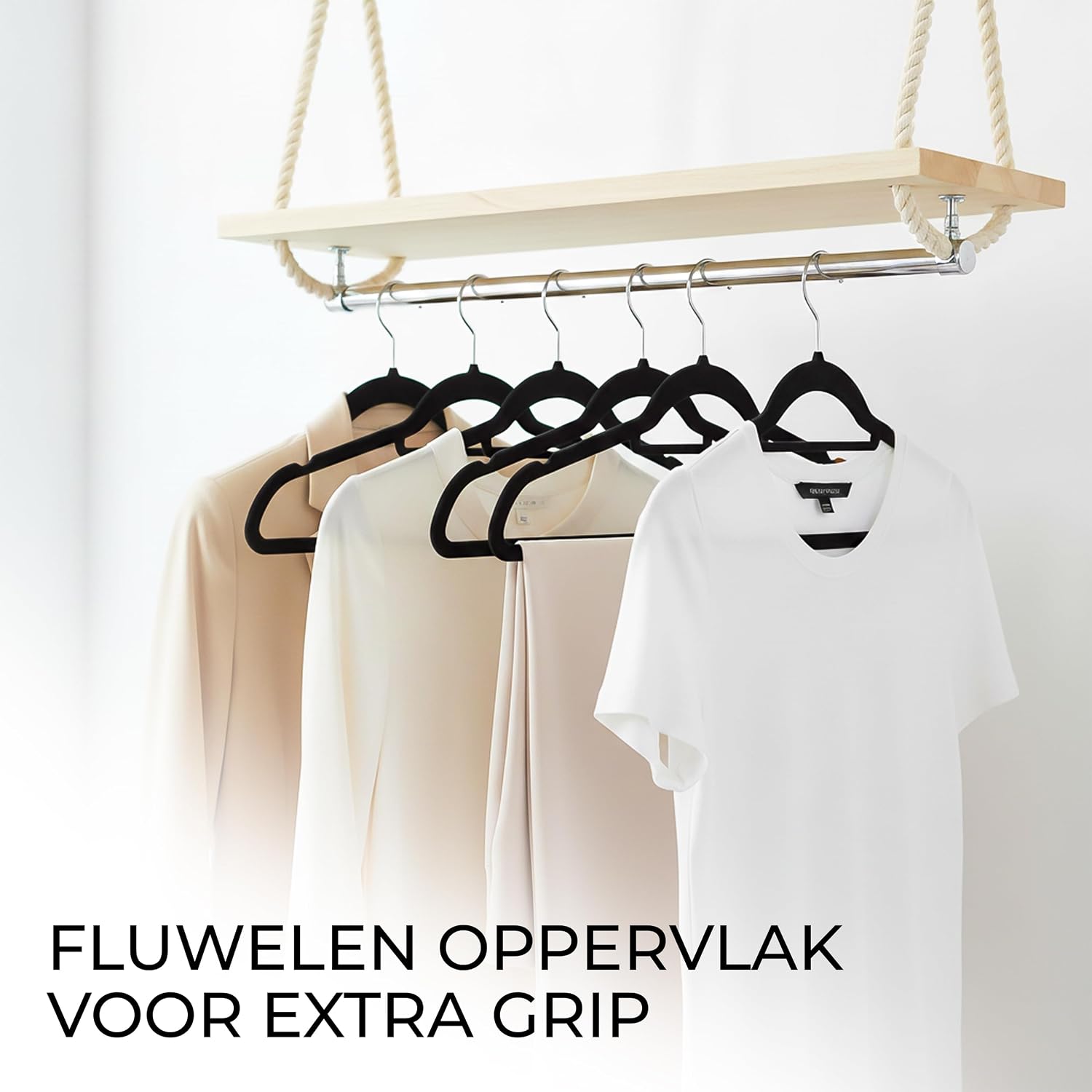 Thumbnail 5 de Utopia Home fluwelen kleerhangers, zwart, set van 50 met antisliplaag