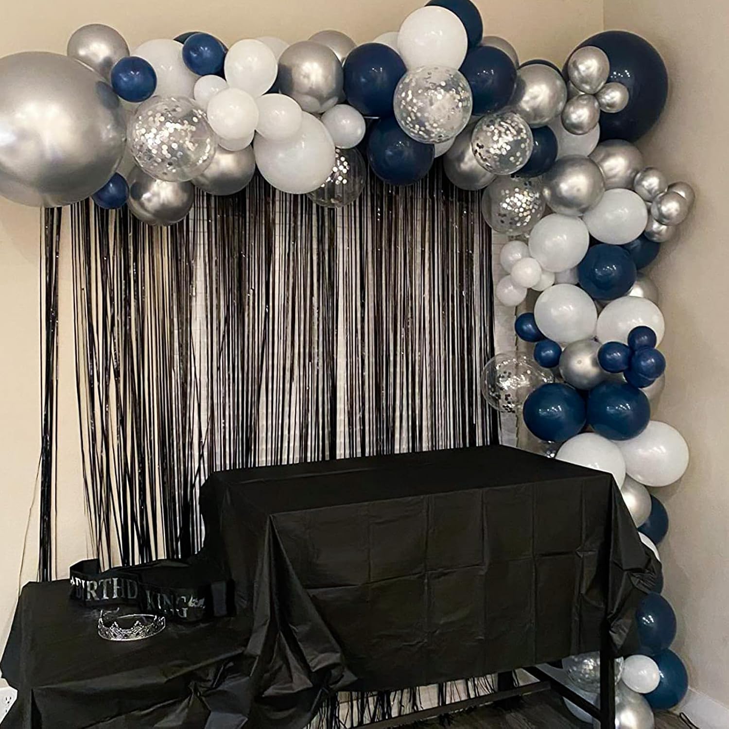 Detalle 2 de Blue Silver Balloons Set, 12 Inch: Blue & Silver Latex Balloons with Confetti – 35-Piece Variety