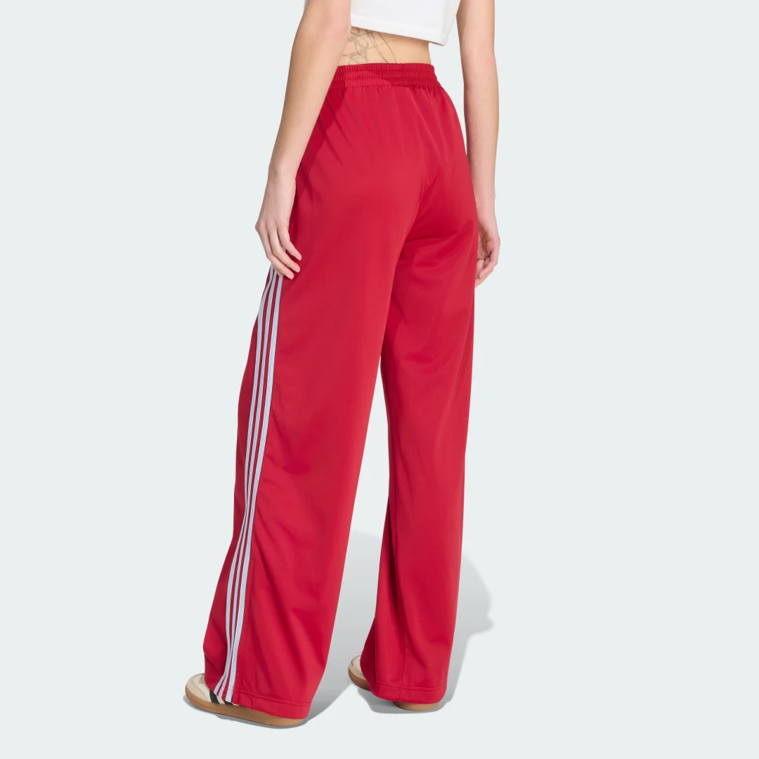 Detalle 2 de Pantalón Firebird Loose de Adidas, Burgundy