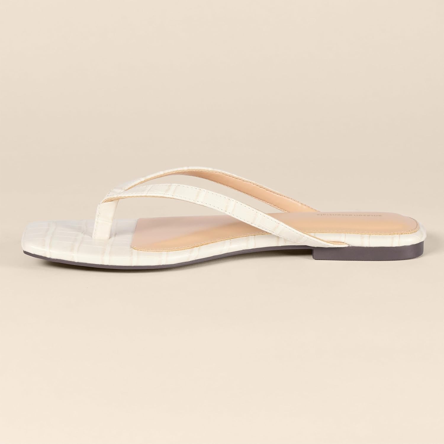 Thumbnail 2 de Amazon Essentials Women's Thong Sandals — practical everyday comfort