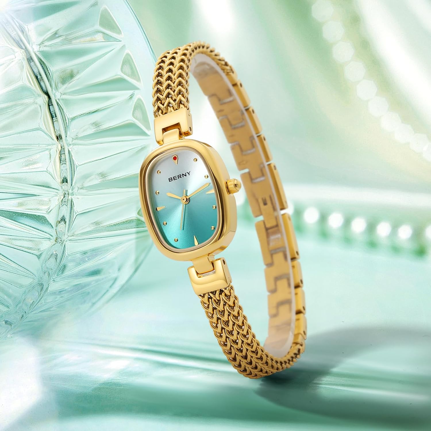 Thumbnail 6 de BERNY Gold Damen Quarzuhr mit ungleichmäßig quadratischem Zifferblatt – wasserresistentes Mesh-Armband