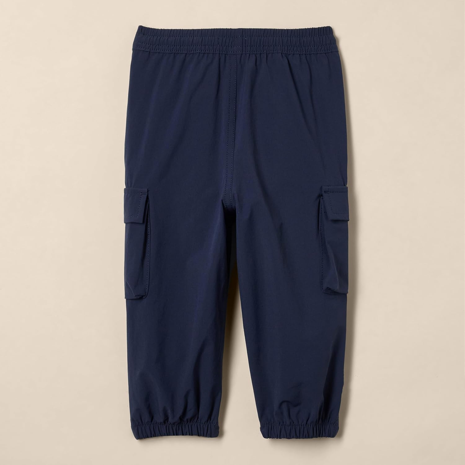 Thumbnail 1 de Amazon Essentials Kinder Cargo-Fallschirmhose (Unisex) mit Relaxed Fit und Stretch-Ripstop