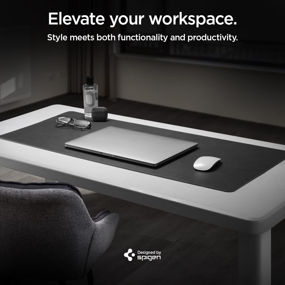 Detalle 2 de Spigen sous-main XXL en cuir PU végane imperméable pour bureau et tapis de souris Nero